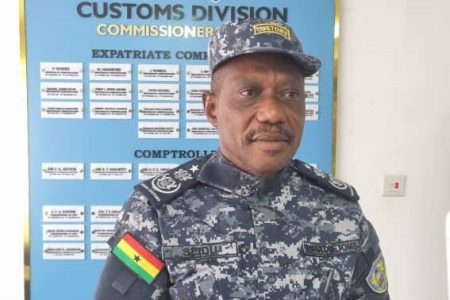 Customs probes 2 shipping lines, agents over falsified documents