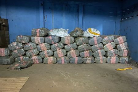 6,400 slabs of suspected Indian hemp busted