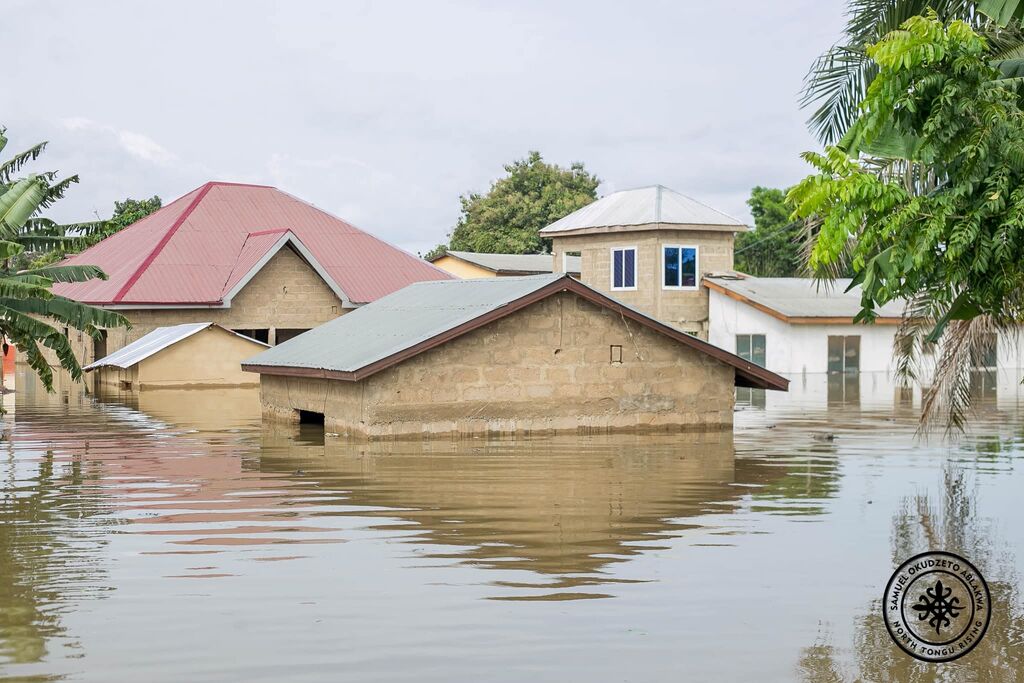 Akosombo Dam spillage, flooding, Newscenta, lower Volta Basin, communities, 