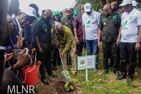 President Akufo-Addo champions a greener future