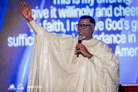 Dr Otabil: Stay away from alcohol, drugs, pornography, other vices