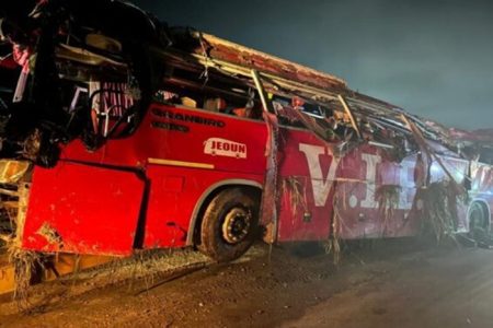 13 Dead in gory VIP Bus accident at Kwapia, Near Obuasi