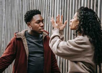 5 secret things women do that men secretly love