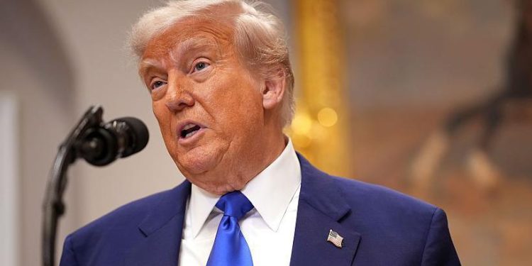 Donald Trump threatens Apple with a 25% tariff if it doesn’t build iPhones in America