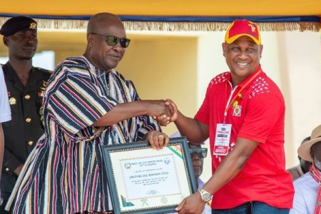 Accra East – ECG boss receives TUC honour
