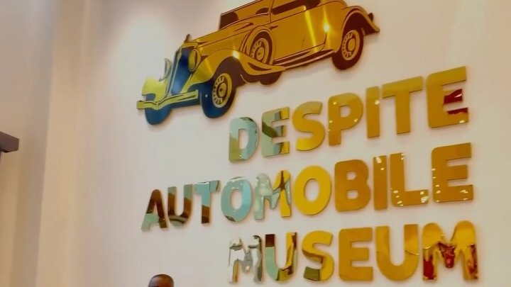 Despite Auto Museum