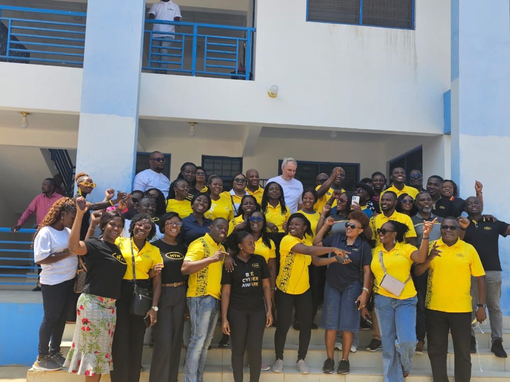 Stephen Blewett,, MTN Ghana CEO,