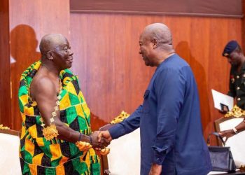Mahama hails Otumfuo’s peace efforts in Bawku conflict