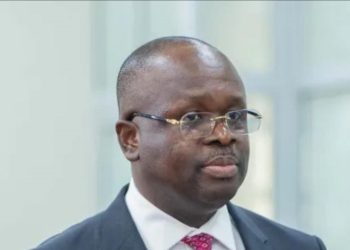 Minister halts use of military for personal security