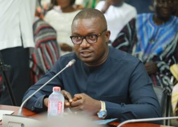 Energy Minister dumsor