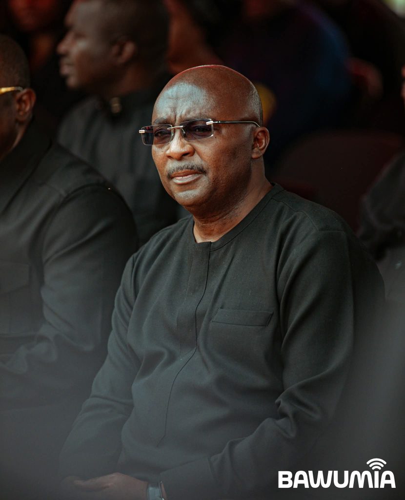 Bawumia Mahama console