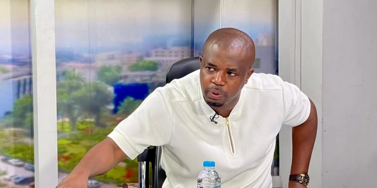 Doom prophecies paralyse