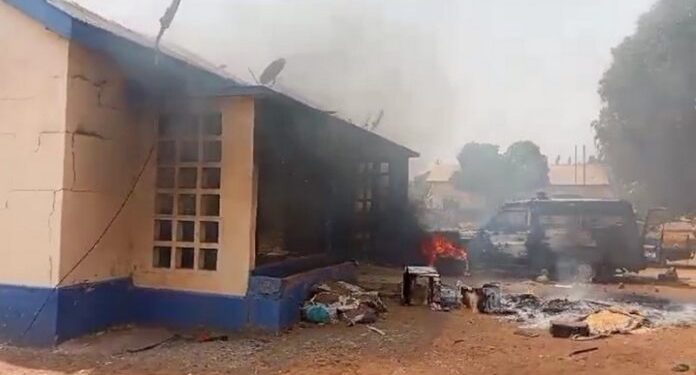 Kukurantumi police youth