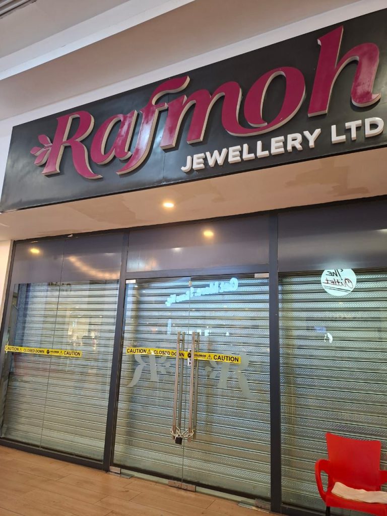 Gold smuggling