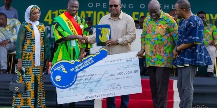 Farmers Nkokoketenkente Mahama